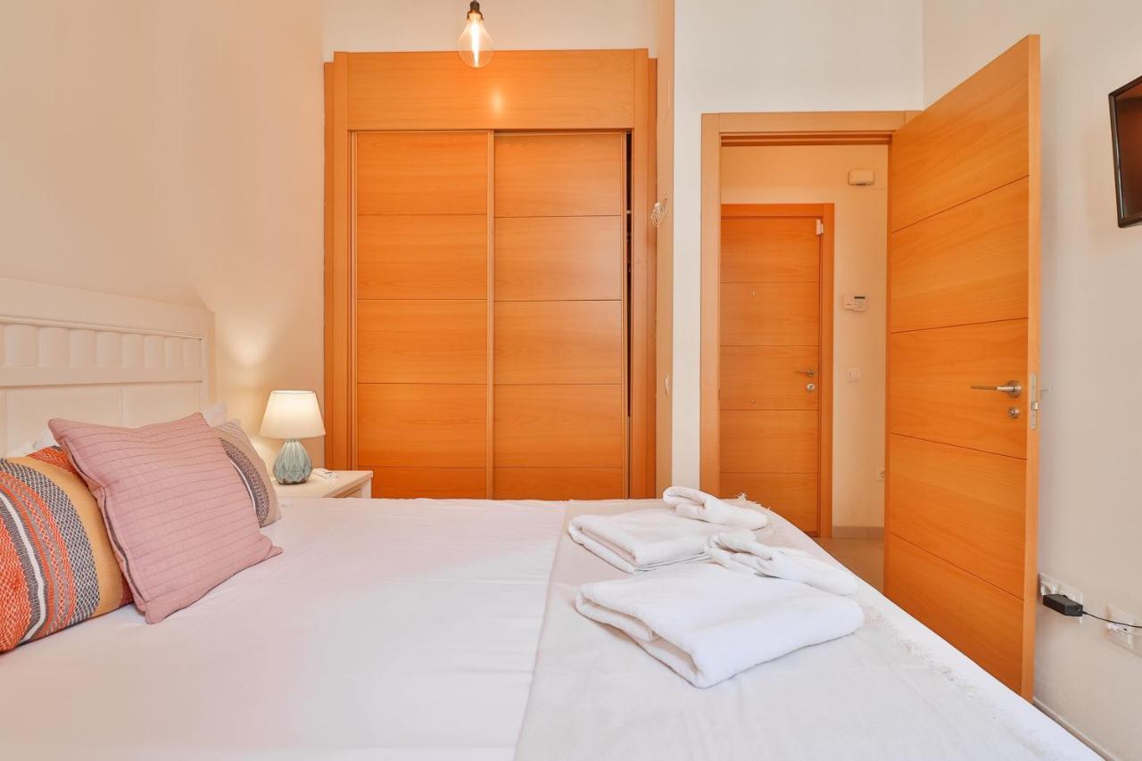 מאלגה Flat 2 Bedrooms In The City Center מראה חיצוני תמונה