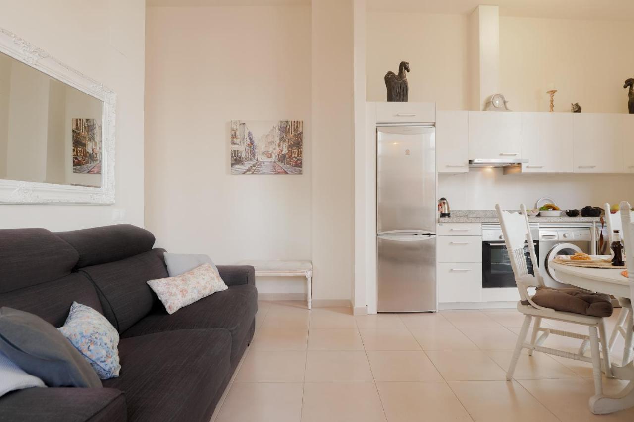 מאלגה Flat 2 Bedrooms In The City Center מראה חיצוני תמונה