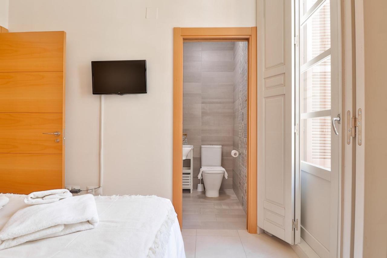מאלגה Flat 2 Bedrooms In The City Center מראה חיצוני תמונה