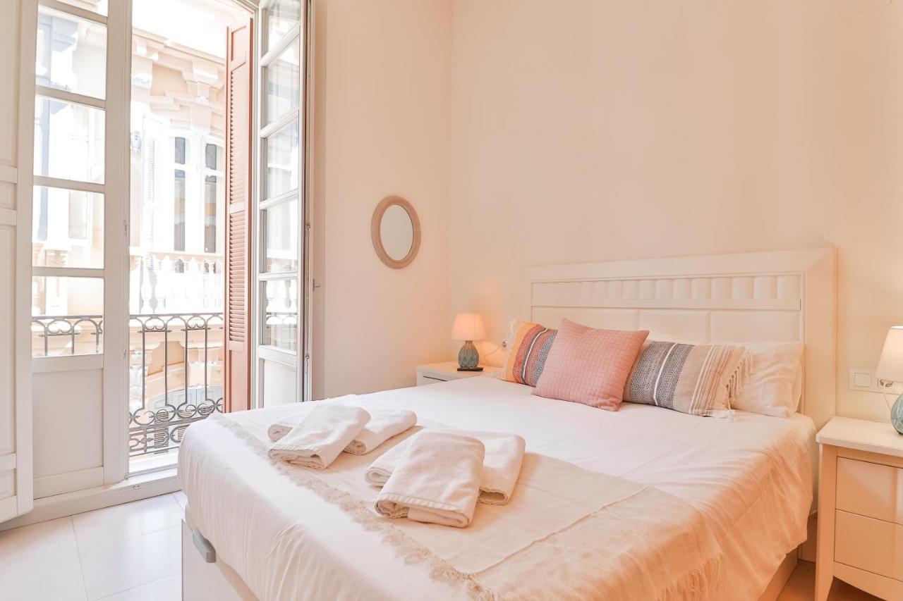 מאלגה Flat 2 Bedrooms In The City Center מראה חיצוני תמונה